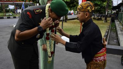 Sambut Pejabat Dandim Baru, Kodim 0735/Surakarta Gelar Tradisi Satuan