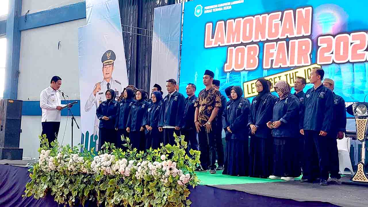Bupati Lamongan Buka Lamongan Job Fair 2023 Sekaligus Kukuhkan FKLPKS Periode 2022-2027_1