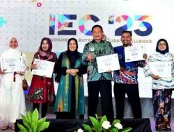 Bupati Lamongan Kembali Dianugerahi Penghargaan Tokoh Penggerak Enterpreneur IEC 2023