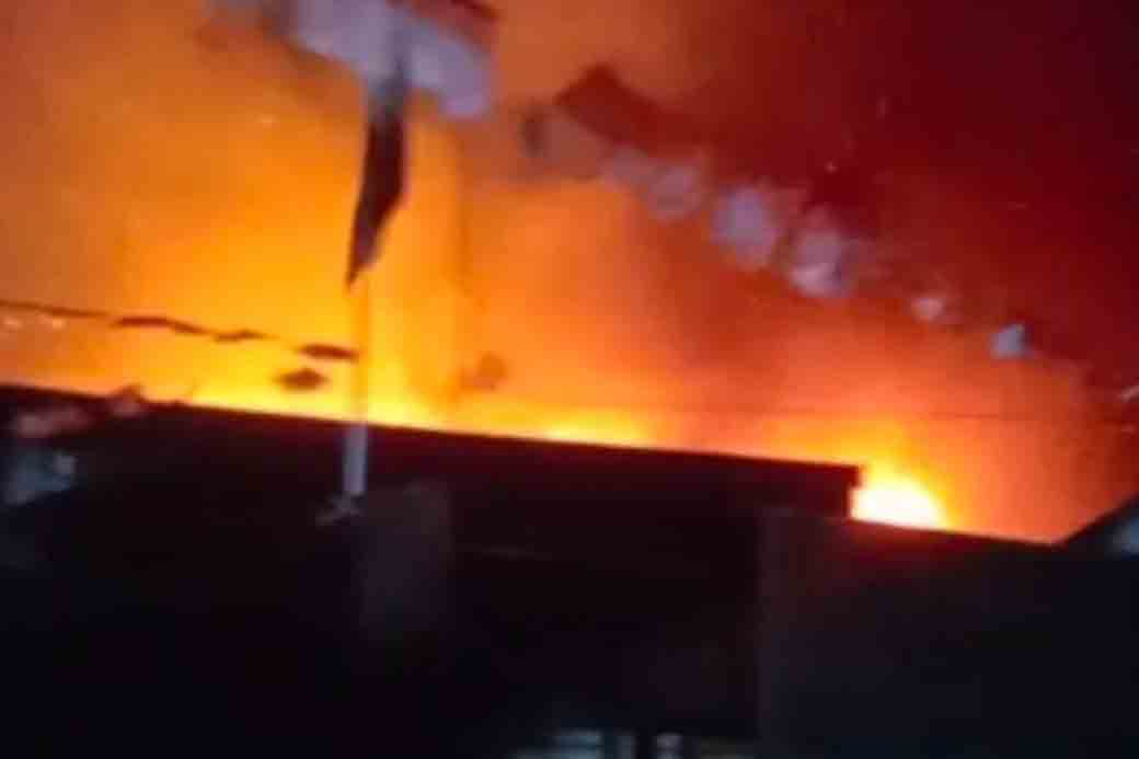 Empat Rumah Ludes Terbakar di Makassar