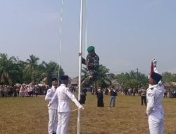 Upacara HUT RI Ke-78 Di Mesuji Timur Diwarnai Insiden Lepasnya Tali Bendera dari Tiang