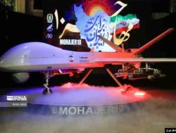 Iran Pamerkan Drone Bersenjata yang Mampu Capai Israel_2