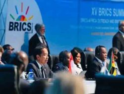 Jokowi Indonesia Masih Kaji Untuk Menjadi Anggota BRICS_3