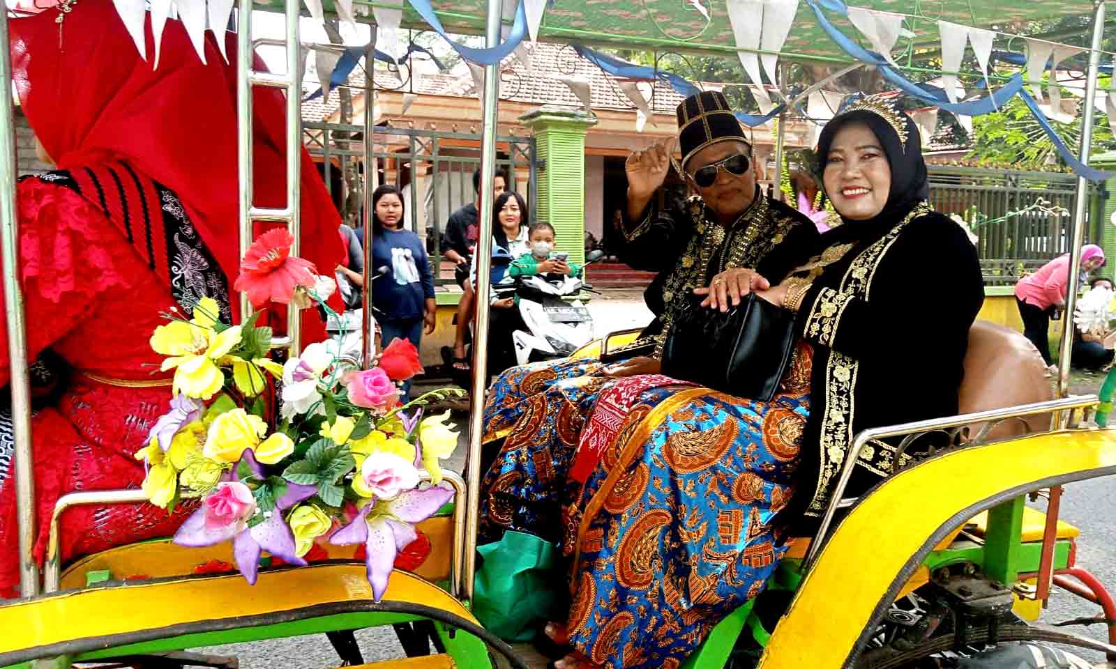 Kreatif Dan Meriah, Pawai Karnaval Hut Ri Ke 78 Di Desa Tales Ngadiluwih_1
