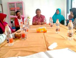 Lantaran Tidak Pakai Ciput, 14 Siswi SMP di Lamongan Digunduli oleh Guru