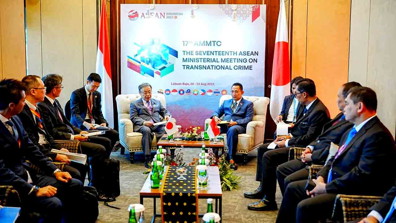 Pertemuan AMMTC ke-17 di Labuan Bajo, Gerbang Polri dan ASEAN Jaga Kawasan dari Kejahatan Transnasional_1
