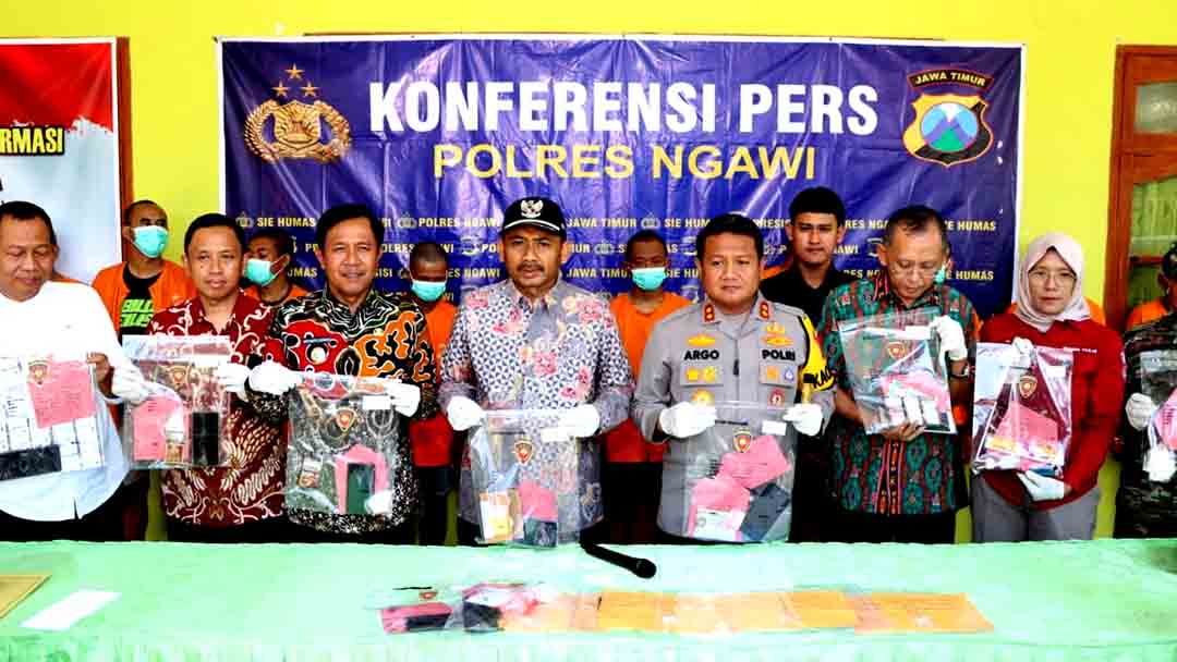 Polres Ngawi Berhasil Amankan 15 Orang Terduga