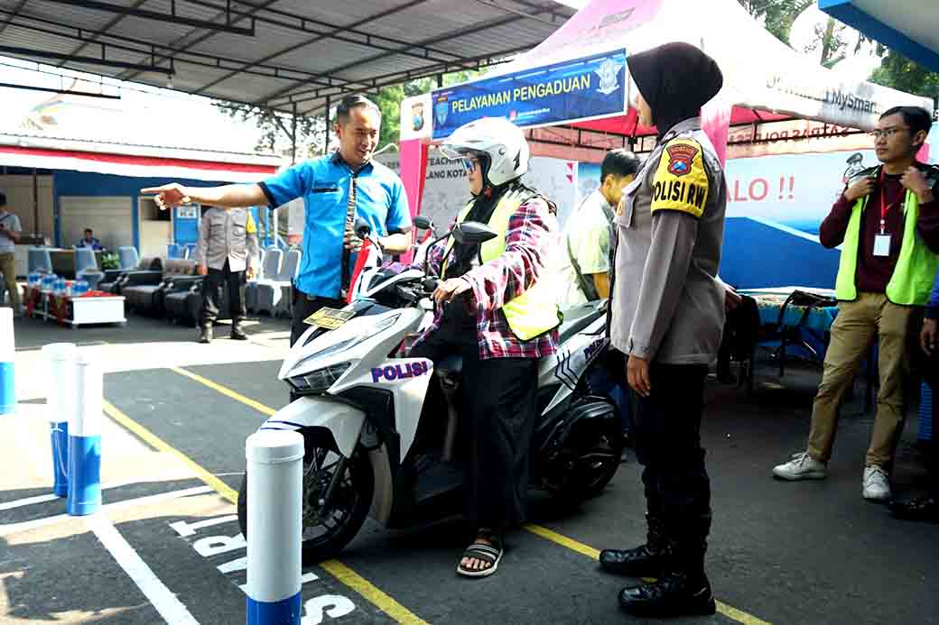 Polresta Malang Kota Hadirkan SIMPONI, Permudah Pembuatan SIM Melalui Polisi RW_1
