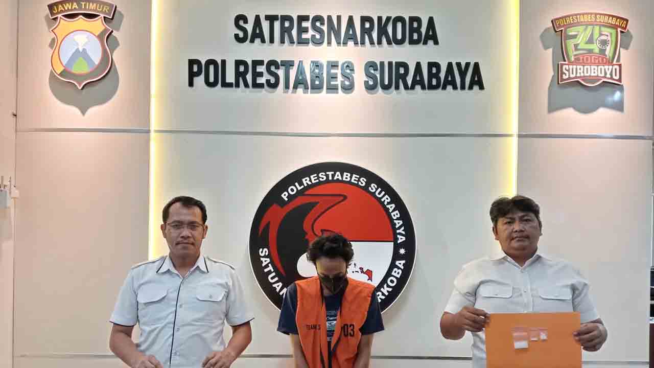 Polrestabes Surabaya Berhasil Amankan Penjual Sabu Paket Hemat di Simokerto_1