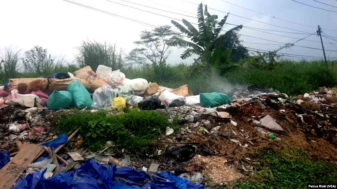 Polusi Dioksin Pemprov Jatim Didesak Tindak Industri yang Masih Impor Plastik