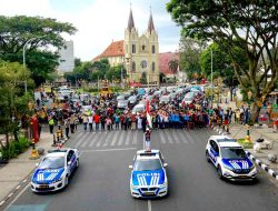 Pupuk Jiwa Nasionalisme, Polresta Malang Kota Ajak Pengendara Peringati Detik – detik Proklamasi Kemerdekaan RI
