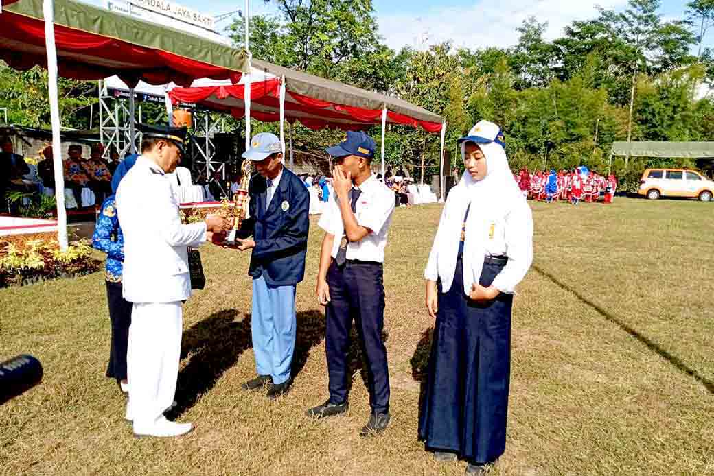 Siswa Sman 1 Ngadiluwih Satu Satunya Wakil Osn Nasional Bid Geografi Dari Kediri