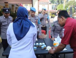 Sukseskan Operasi Tumpas Narkoba Semeru 2023, Polres Kediri Kota Gelar Tes Urine Bagi Anggotanya