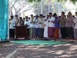 Dandim Pemalang Melaksanakan Sholat Istisqa Bersama Forkompinda kabupaten Pemalang_1