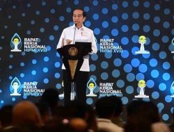 Jokowi Minta Hentikan Ekspor Bahan Mentah