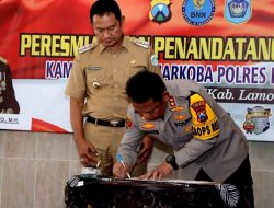 Kapolres Lamongan Bersama Forkopimda Resmikan Kampung Bebas Narkoba