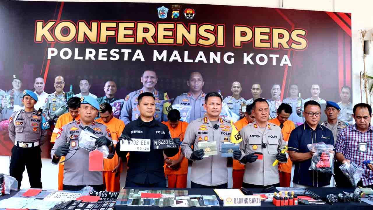Polresta Malang Kota Berhasil Ungkap Penjualan Motor Hasil Curian, Lima Tersangka Diamankan