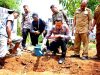 Polri Bantu Warga Korban Kebakaran di Bandung