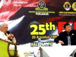 PJI Beri Penghargaan AH Thony Pada Ultah Perak