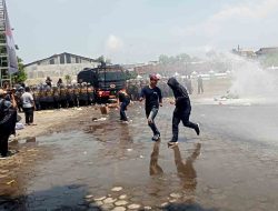 Kantor KPU Ngawi Didatangi Sekelompok Massa Anarkis, Polres Ngawi Berhasil Kendalikan