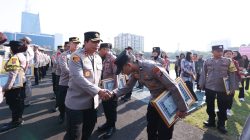 Kapolda Jatim Beri Penghargaan Untuk 216 Personel Polri dan PNS Polda Jatim