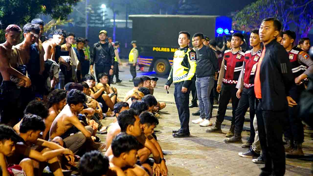 Polres Malang Amankan Pulihan Remaja yang Terjaring Razia Balap Liar