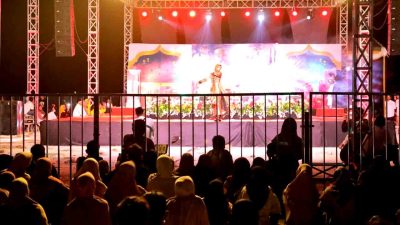 Ribuan Masyarakat di Tuban Tumpah Ruah1