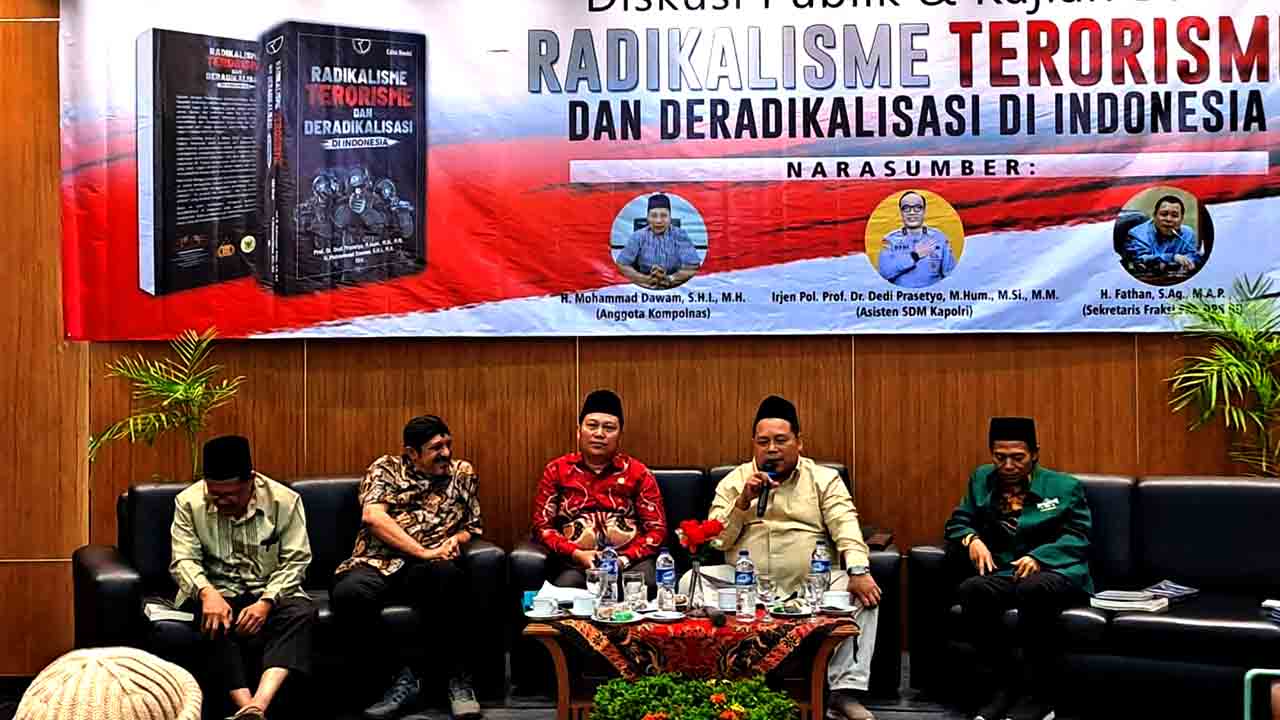 Anggota kompolnas ajak masyarakat berantas