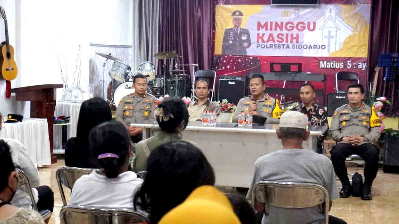 Dekat dan bersahabat, polresta sidoarjo gelar minggu kasih dengan baksos dan bakkes