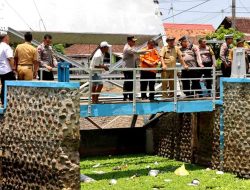 Hadapi Musim Penghujan, Kapolres Probolinggo Kota bersama BPBD Cek Kesiapan EWS di 5 Titik Dam