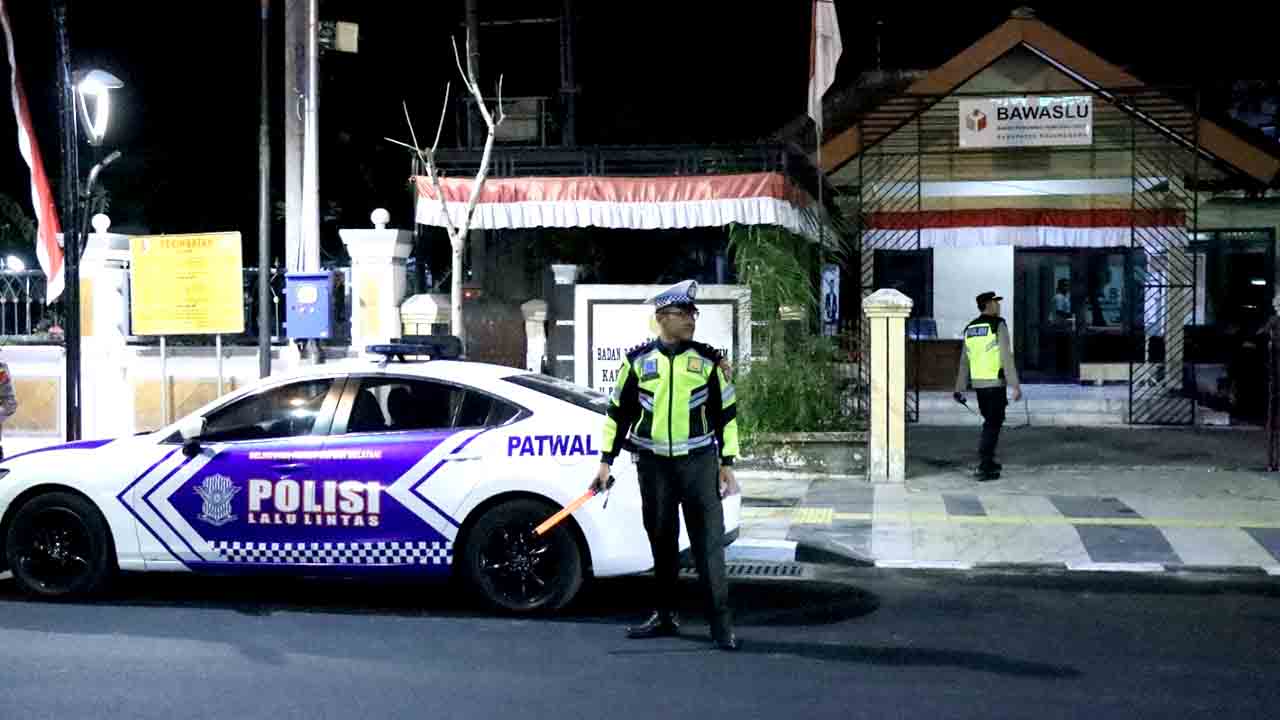 Harkamtibmas, polres bojonegoro bersama kodim 0813 gelar patroli skala besar