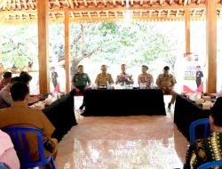 Jum’at Curhat di Sukorejo Kapolres Ponorogo Minta Perguruan Silat Turut Jaga Kondusifitas