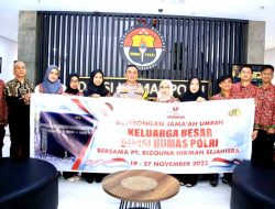 Kadivhumas Polri Berangkatkan 15 Orang Ibadah Umroh Dalam Rangka Hari Jadi ke-72 Humas Polri