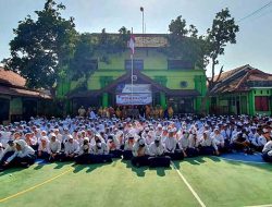 Kunjungi Sekolah, Polres Probolinggo Kota Sosialisasikan Perlindungan Anak