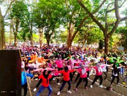 Memperingati Hari Pahlawan 10 November, Center Media Independent (CMI) Menyelenggarakan Senam Masal Dan Lomba Senam Kreasi Tobelo