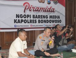 Awali Tugas, Kapolres Bondowoso Bersama Media Gelar Piramida untuk Harkamtibmas
