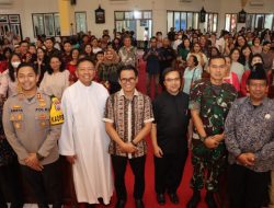 Kapolres Tulungagung Bersama Forkopimda Pantau Sejumlah Gereja, Pastikan Ibadah Malam Natal Kondusif