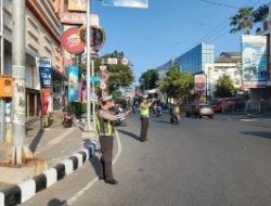 Libur Nataru Arus Lalu Lintas di Kota Kediri Mengalami Peningkatan, Namun Terpantau Aman dan Lancar