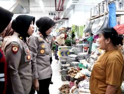 Jelang Nataru Polres Ponorogo Kunjungi Pasar Cek Persediaan dan Harga Bahan Pokok
