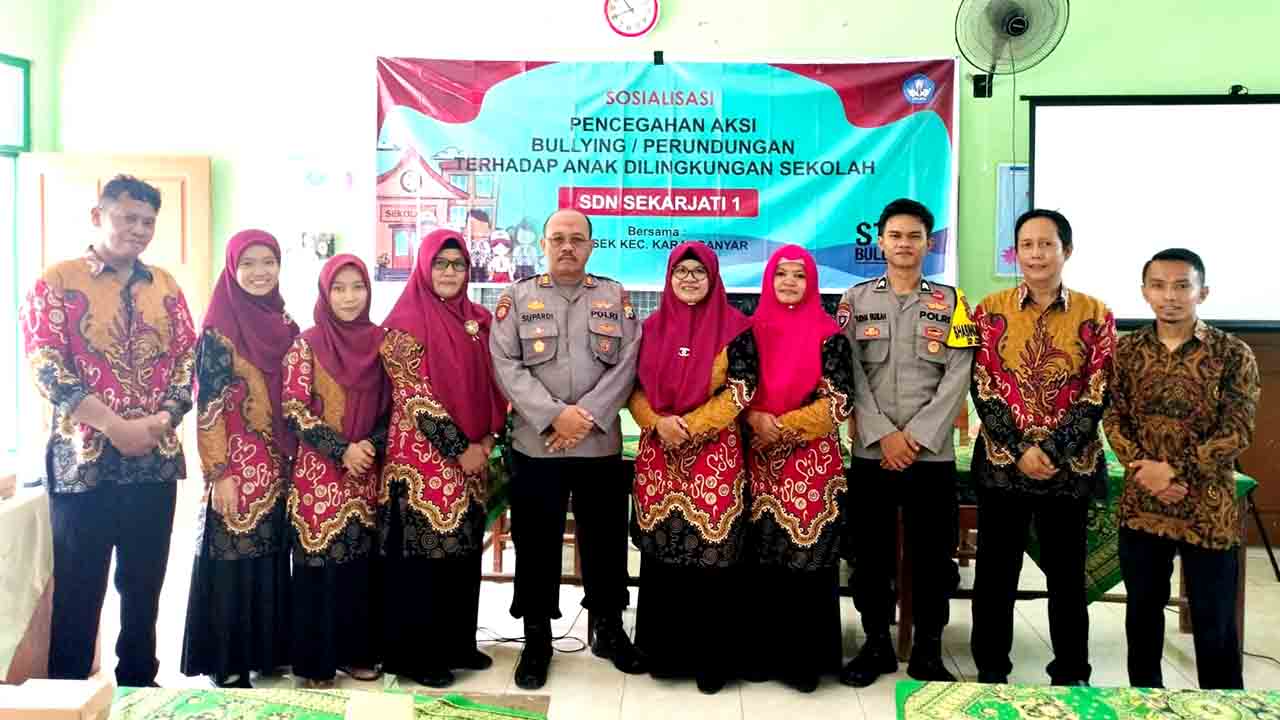 Kapolsek Karanganyar Gelar Edukasi Pencegahan Aksi Bulliying Di Lingkungan Sekolah 3