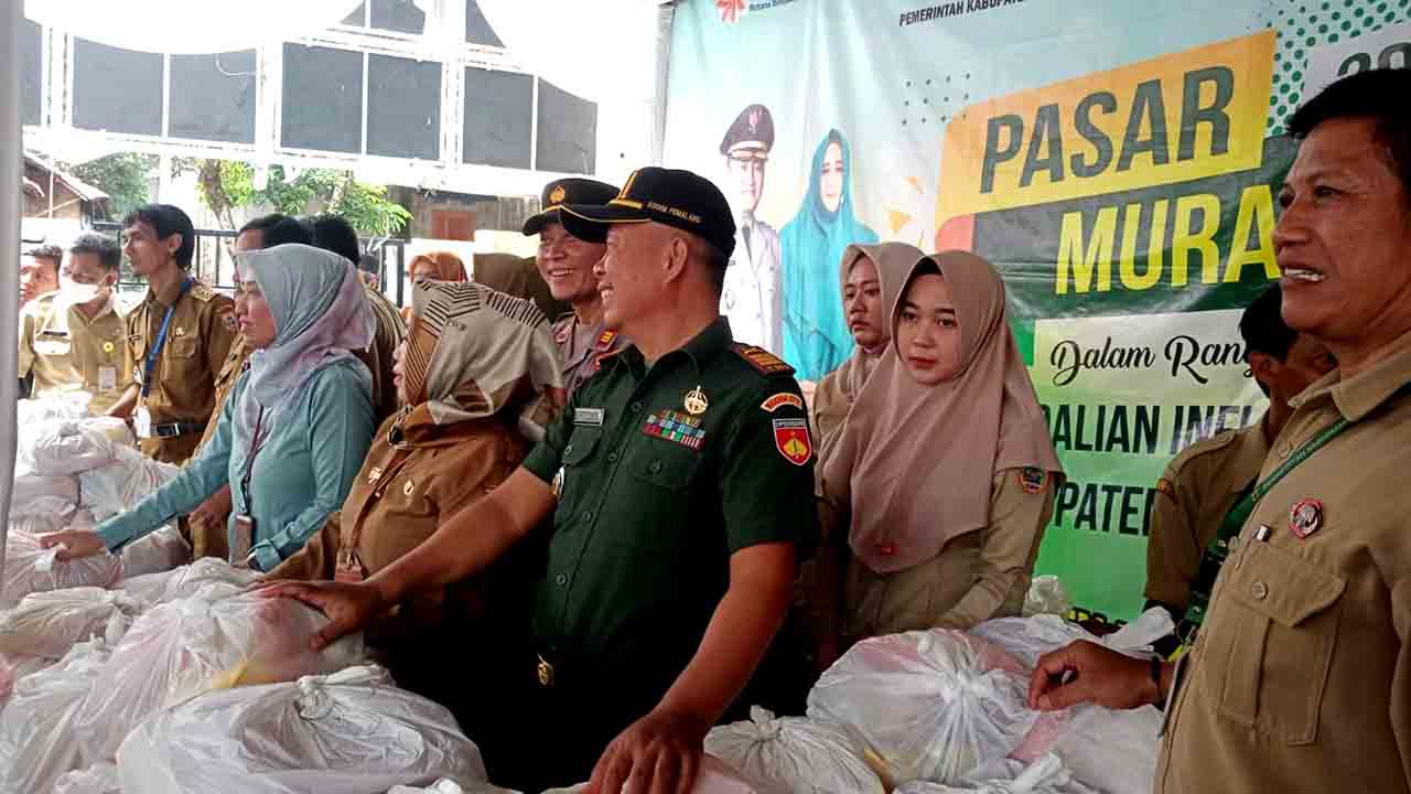 Pasar Murah Digelar Dalam Rangka Mengendalikan Inflasi Di Daerah Pemalang 2