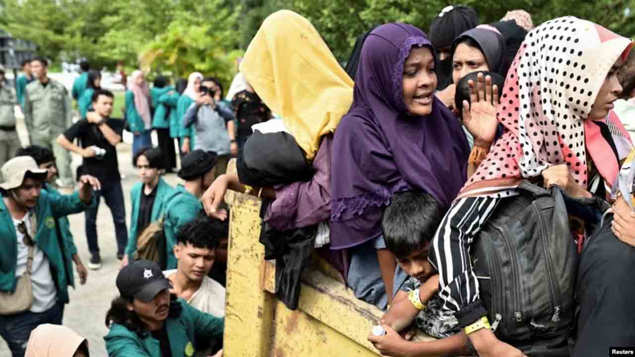 Pemerintah Dinilai Tak Tidak Serius Tangani Pengungsi Rohingya, Warga Mulai Ambil Langkah Sendiri