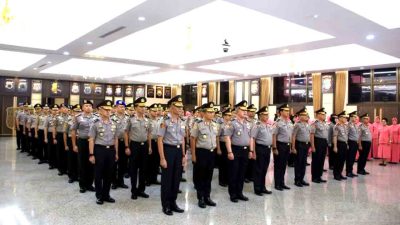 Penghujung Tahun, Polri Naikkan Pangkat 22 Pati Dan 211 Kombes 2