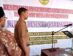 Perangkat Desa Terpilih Dilantik Dan Diambil Sumpah jabatan oleh Kades Bantarbolang