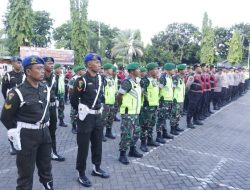 Polisi Terjunkan Ratusan Personel Gabungan, Perayaan Malam Tahun Baru 2024 di Situbondo Berlangsung Kondusif
