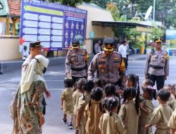 Dekat dan Bersahabat, Polres Lumajang Gelar Program Polisi Sahabat Anak