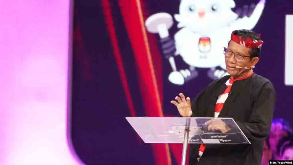 Menkopolhukam Akui Akun Mahfud Md Diretas