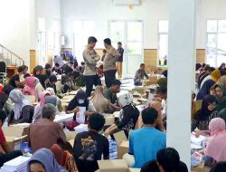 Personil Polres Muba Jaga Ketat Kantor KPU