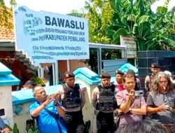 Aksi Demo Aliansi Mahasiswa Pemalang Menuntut Bawaslu Agar Menindak Pelanggaran Pemilu Tanpa Pandang Bulu