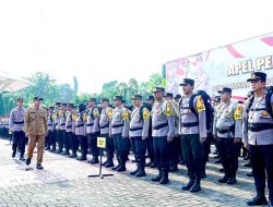 Bupati Lamongan Pimpin Apel Operasi Mantap Brata Semeru 2024, Tekankan Profesionalitas dan Netralitas